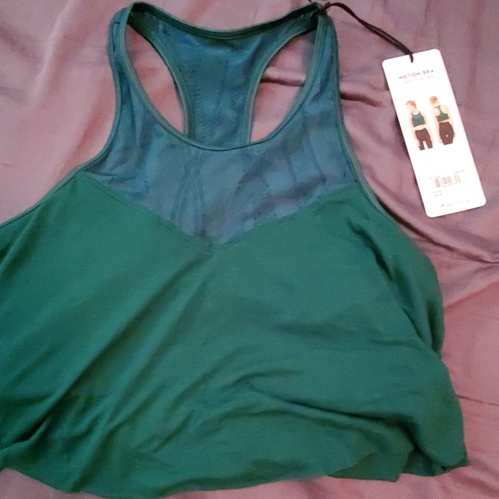 Alo yoga motion bra